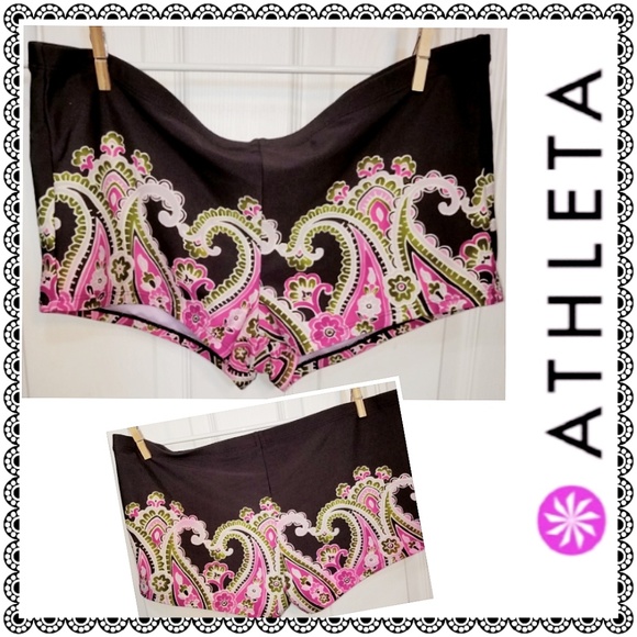 Athleta Pants - {Athleta} pink & brown paisley spandex shorts sz M